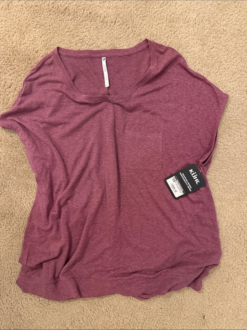 Women’s NWT Short Sleeve Pocket Tee — back scrunch detail
